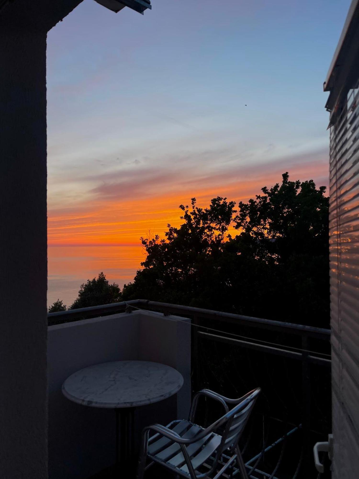 Kuca Radovic Hotell Budva Exteriör bild