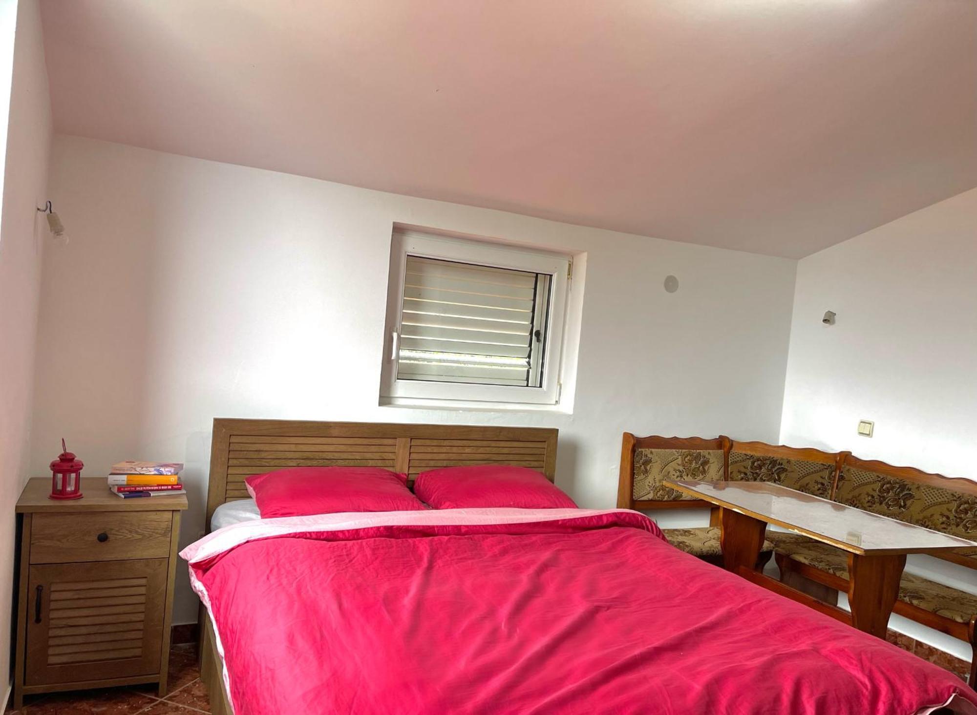 Kuca Radovic Hotell Budva Exteriör bild
